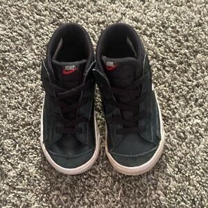 ✨ NIKE BLAZERS ✨